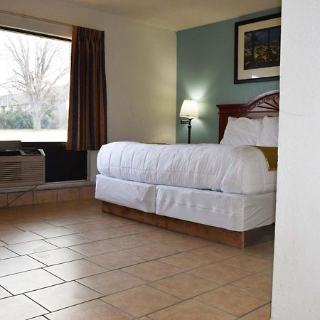 American Best Inn By Oyo I-35 Perry Near Lake Mcmurtry Luaran gambar