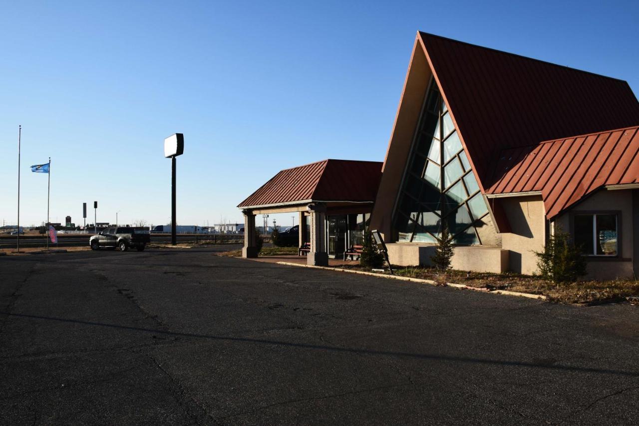 American Best Inn By Oyo I-35 Perry Near Lake Mcmurtry Luaran gambar