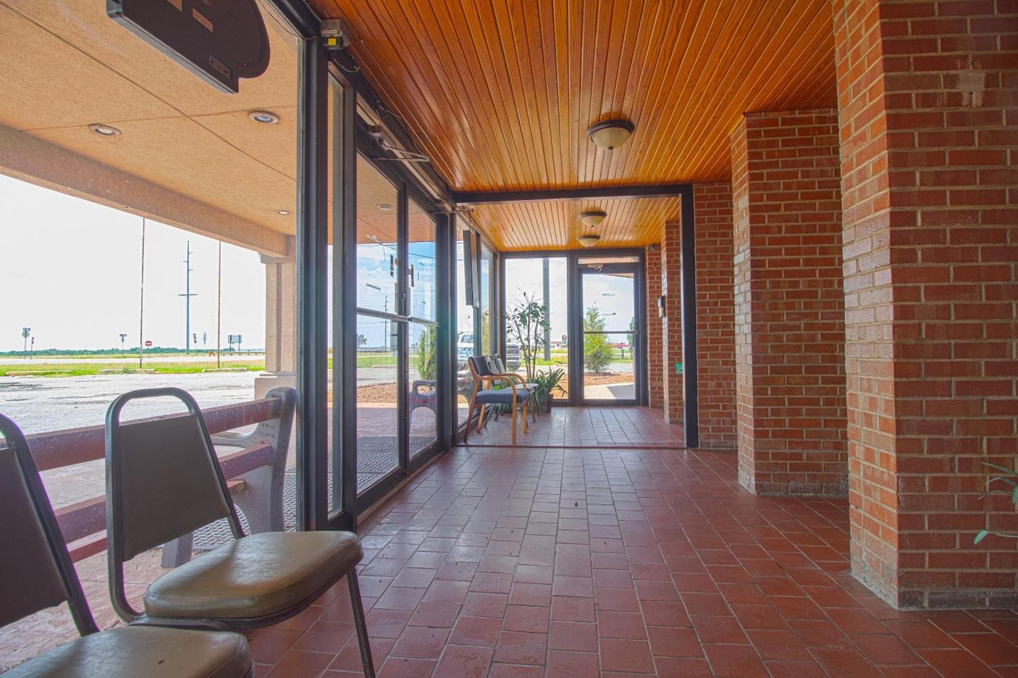 American Best Inn By Oyo I-35 Perry Near Lake Mcmurtry Luaran gambar