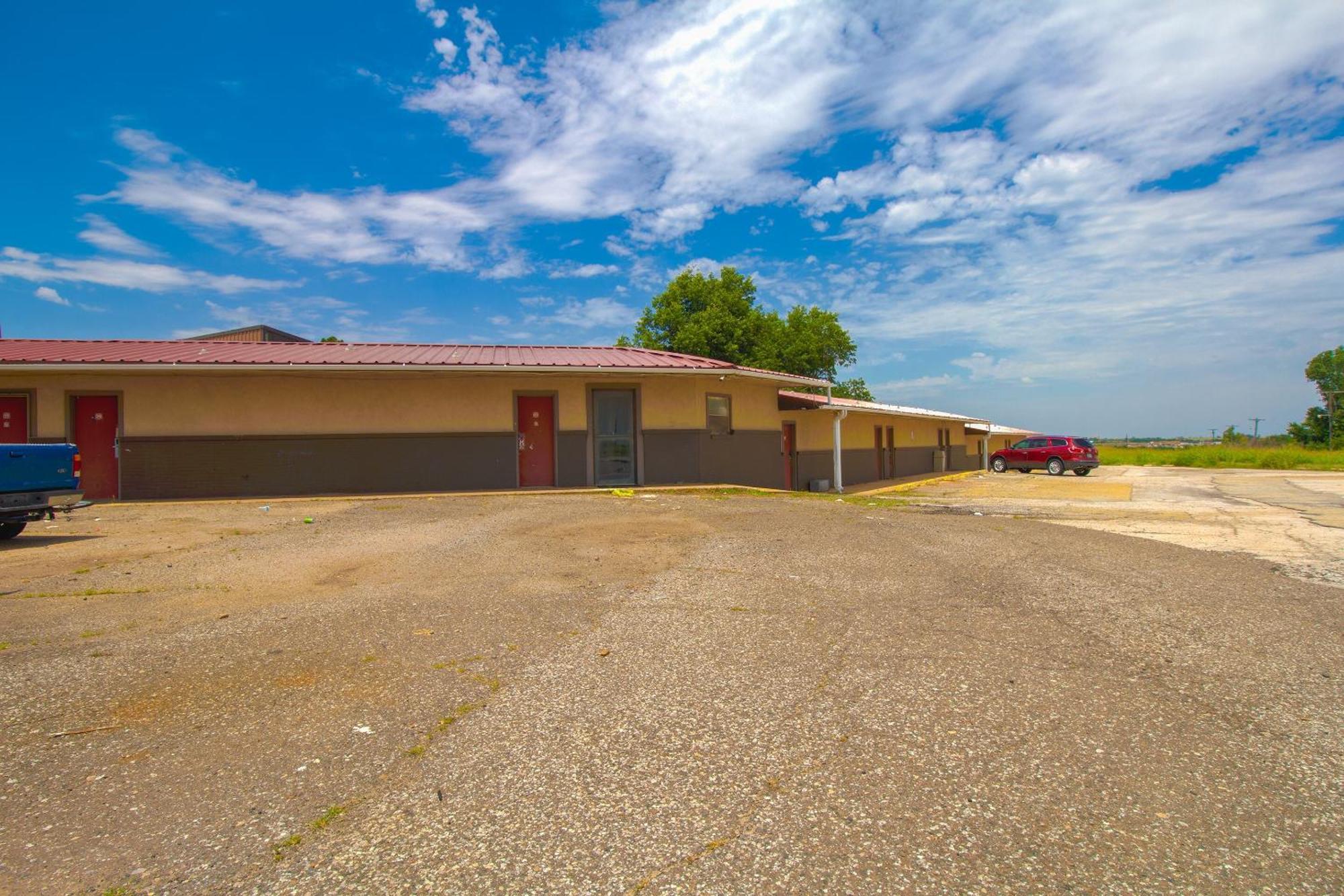 American Best Inn By Oyo I-35 Perry Near Lake Mcmurtry Luaran gambar
