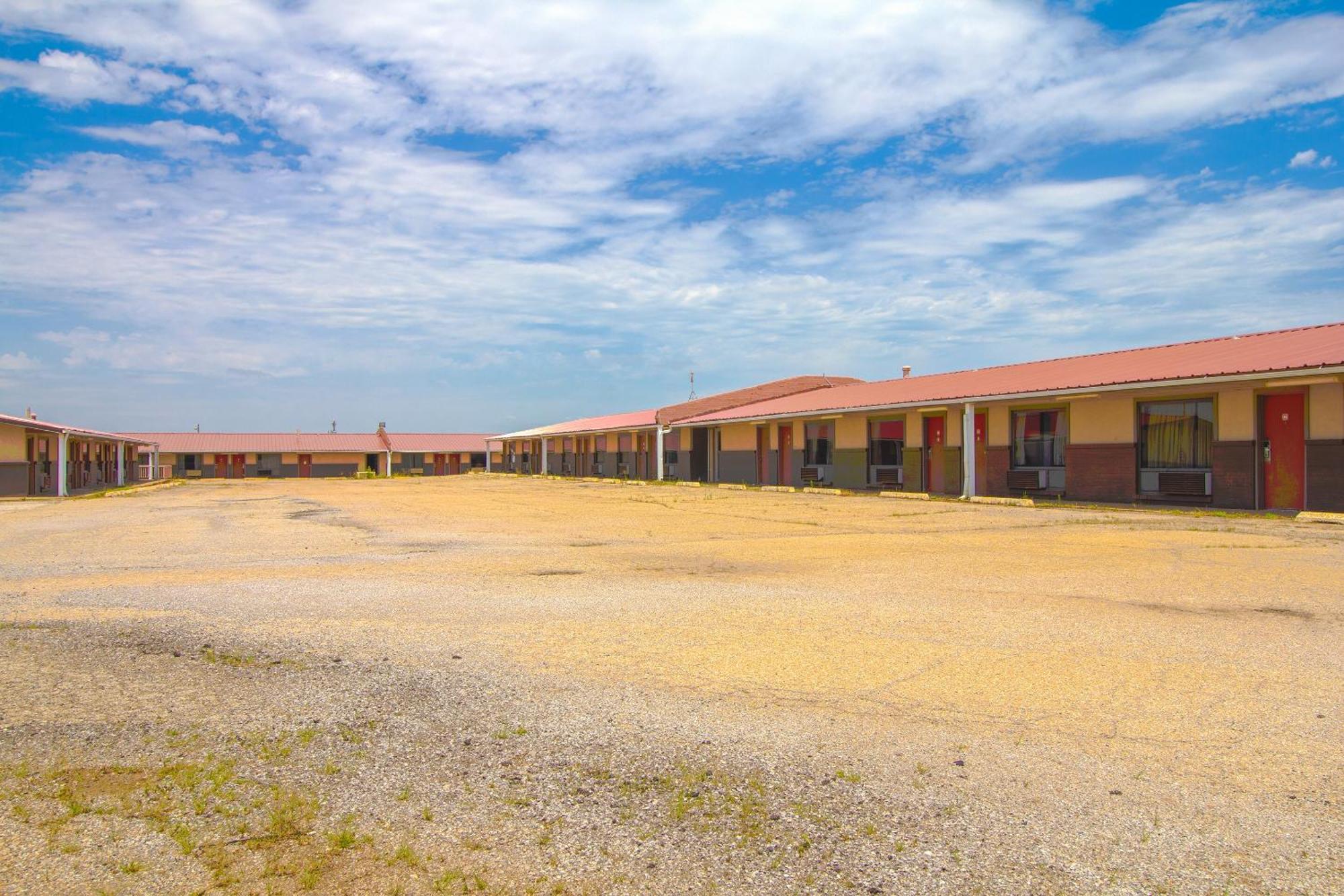 American Best Inn By Oyo I-35 Perry Near Lake Mcmurtry Luaran gambar