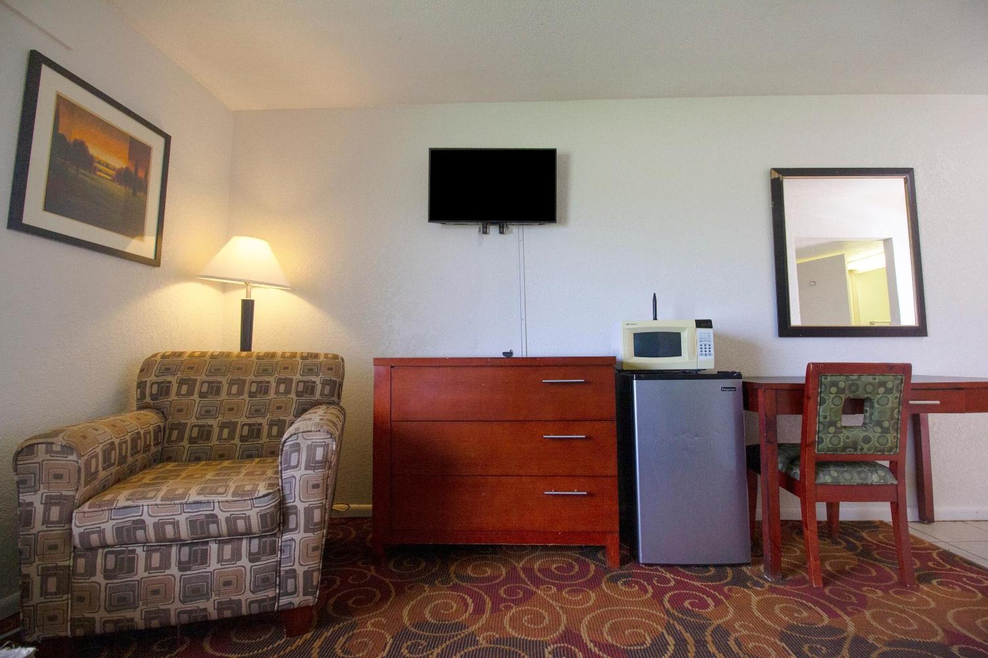American Best Inn By Oyo I-35 Perry Near Lake Mcmurtry Luaran gambar